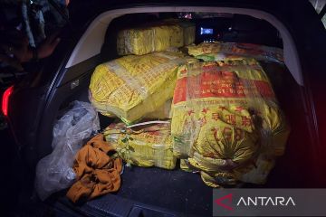 Hukum kemarin, Pasar rakyat Polri hingga kasus 325 kg sabu