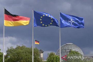 Menhan Jerman: Keanggotaan NATO bukan berarti patuh "mutlak" kepada AS