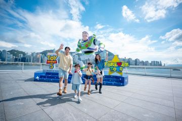 Hong Kong Hadirkan Karnaval Skala Besar Bertema Toy Story 5 "FOREVER TOYS @ Harbour City"