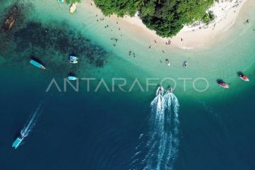 Destinasi wisata pulau di Pesisir Selatan