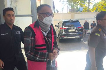 Tersangka korupsi penjualan susu BBPTUHPT Baturraden ditahan