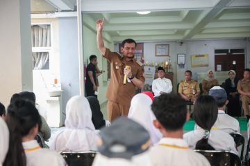 Sekolah kemitraan Jateng fasilitasi 3.663 siswa kurang mampu