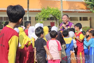 Mendikdasmen cegah "bullying" terhadap anak terduga peneror bom SD