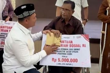 Pemkab Aceh Utara salurkan santunan korban banjir Rp2,48 miliar