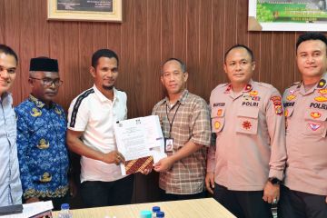 LMAN hibahkan empat kontainer pulihkan akses warga Aceh pascabencana