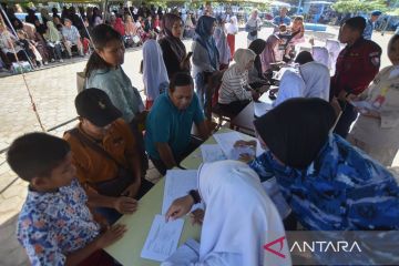 Hari Bakti TNI AU di Padang