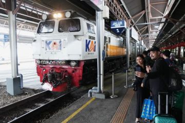 34 Perjalanan KA Keberangkatan Awal Daop 4 Semarang Nyaris 100 Persen Tepat Waktu pada Semester I 2026