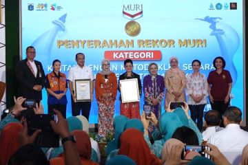 Khitanan massal HUT ke-499 Jakarta pecahkan rekor MURI