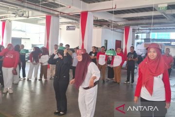 Sekretariat DPRD Banjarmasin gelar kemeriahan HUT RI dan Harjad ke-500