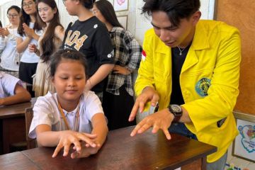 UI ajarkan cara cuci tangan kepada 200 anak migran Myanmar di Thailand
