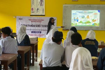 Lawan stunting dan isu iklim lewat program Cadiak Pandai