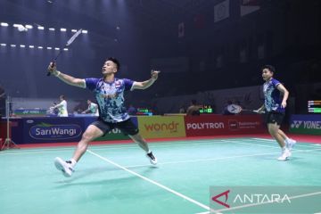 Dejan Ferdinansyah-Apriyani Rahayu kalahkan pasangan badminton Malaysia