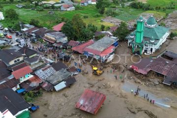 Dampak banjir bandang di Solok