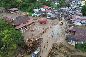 Dampak banjir bandang di Solok