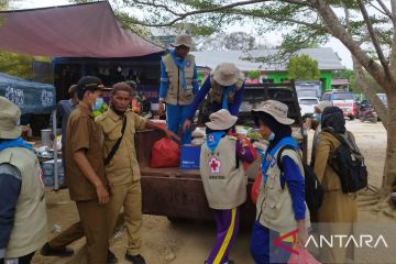 Bantuan pokok hingga pelayanan administrasi kependudukan disiapkan di posko pengungsian korban kebakaran Serdang