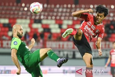 Liga 1: Tuan rumah Bali United kalahkan tamunya Persebaya Surabaya 2-0