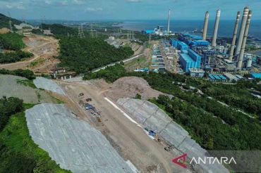 Pembangunan Tol Probowangi capai 74,9 persen