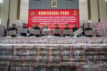 Inilah penampakan uang Rp11,8 T yg disita Kejagung  terkait korupsi ekspor CPO