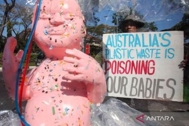 Aktivis lingkungan mendesak Australia untuk menghentikan ekspor limbah plastik ke Indonesia