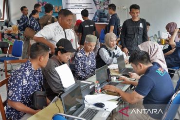 Inovasi Jempol Boss untuk permudah pelaku UMKM dengan disabilitas mendapatkan NIB