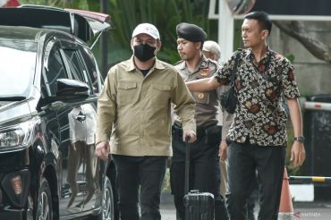 Ditangkap KPK, Bupati Kolaka Timur jalani pemeriksaan terkait dugaan koruspsi DAK pembangunan RS