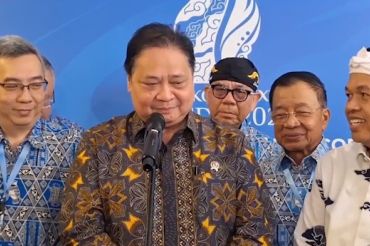 Menko Airlangga: Tarif Trump 19 persen hindarkan PHK 5 juta pekerja