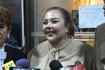 Lisa Mariana sedih lihat sang anak saat ikuti proses tes DNA