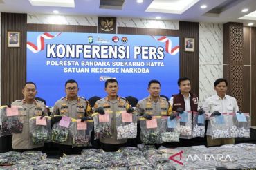 Polisi bongkar peredaran vape berisi obat keras senilai Rp42,5 miliar