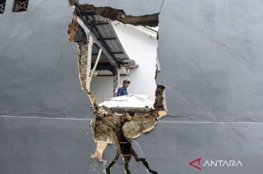 Bencana pergerakan tanah di Ciamis