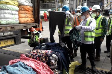 Kemendag sita 19.391 balpres pakaian bekas impor senilai Rp112 M