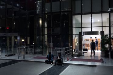 KPK masih tunggu SK rehabilitasi eks Dirut ASDP Ira cs