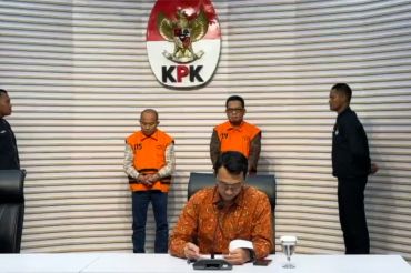 KPK tahan dua tersangka kasus pengadaan fiktif di PT PP
