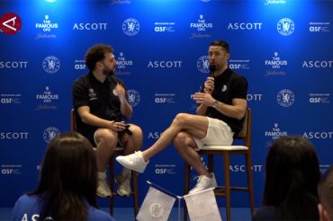 Gary Cahill bagikan kiat sukses menjadi pesepak bola