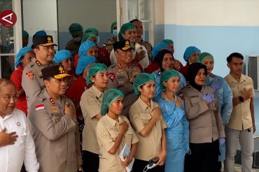 Wakapolri Tinjau SPPG di NTT, perkuat 16 Layanan SPPG di Wilayah 3T