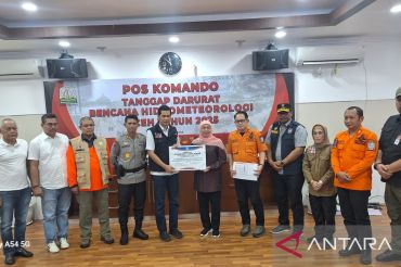 Ini bantuan yang disalurkan Gubernur Jawa Timur ke Aceh