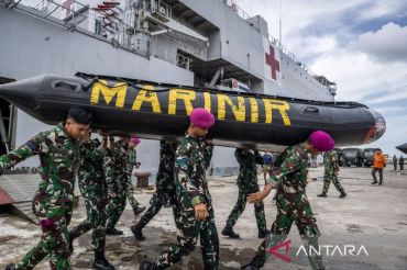 TNI AL kerahkan 14 KRI dan ribuan prajurit dalam operasi penanganan serta bantuan bencana alam di Sumatera