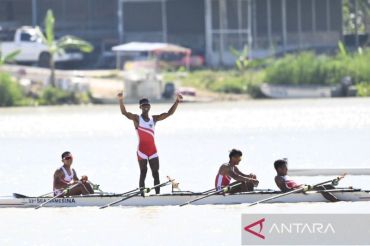 Tim dayung putra Indonesia persembahkan emas quadruple sculls SEA Games 2025
