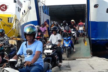 ASDP Ambon tambah kapal, antisipasi lonjakan pemudik Natal