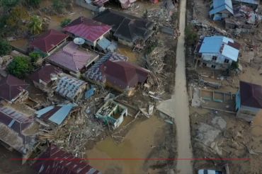 Penggalangan donasi bencana banjir perlu dilakukan sesuai aturan