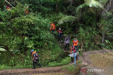 Pencarian pesawat ATR 42-500 libatkan 476 personel gabungan