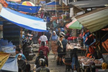 Bangkit Sumatera : Aktivitas di pasar pagi Aceh Tamiang pulih