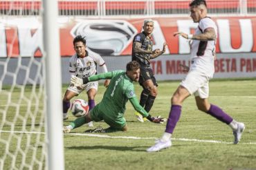 Malut United gilas Persik Kediri 4-0