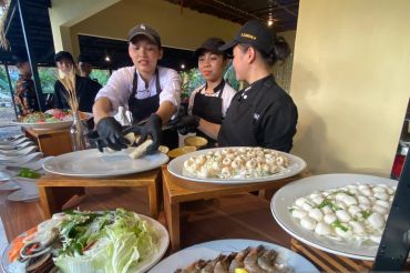 Akar Hotel dan Resort gelar "seasson of test" menu spesial Imlek dan Ramadan
