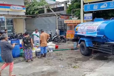 Ambon krisis air bersih, mobil tangki dikerahkan
