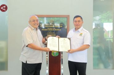 Kemenpora dukung prestasi bulu tangkis lewat bantuan alat gimnasium