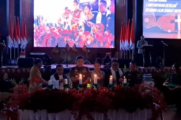 TNI AD rayakan Natal Nasional bersama di Kupang