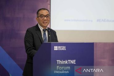 Minister urges collaboration with UK to strengthen higher education