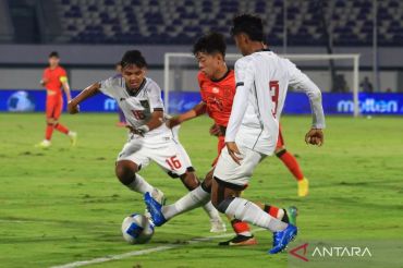 Pertandingan persahabatan Timnas Indonesia U-17 melawan Timnas Cina U-17