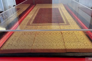 Museum SMB II Palembang pamerkan Kain Songket Limar Bunga Cogan