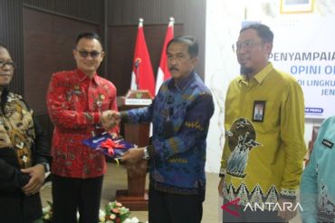 Dorong Peningkatan Kualitas Layanan, Kalapas Pekanbaru Hadiri Evaluasi Ombudsman 2025